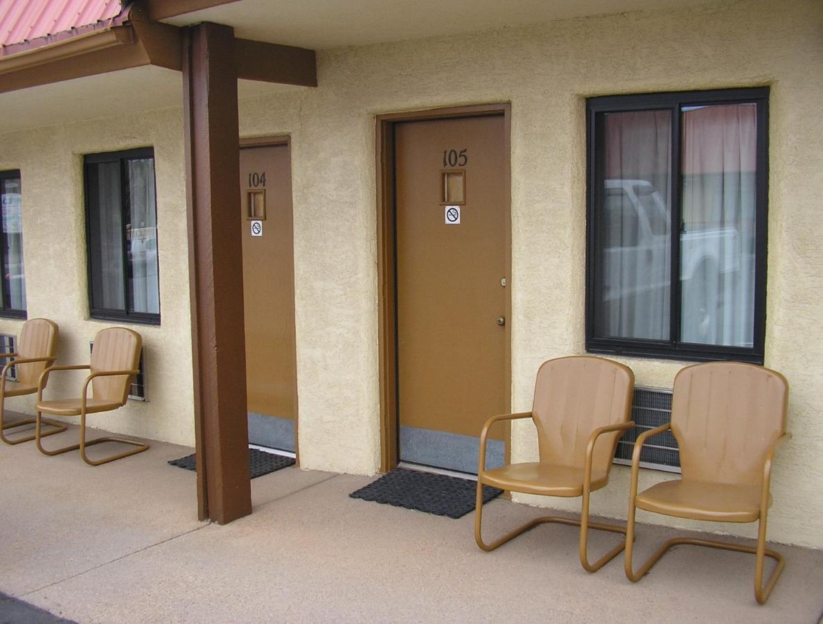 Mecca Motel Colorado Springs Exterior foto