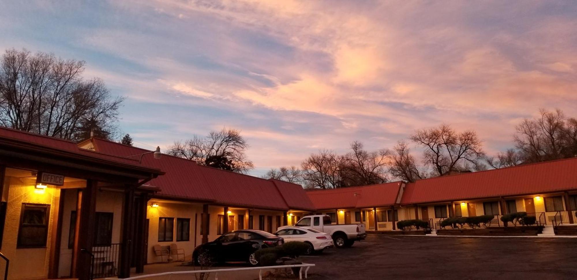 Mecca Motel Colorado Springs Exterior foto